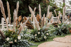 עיצוב שביל חופה בוהו פמפס