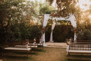 חופה בוהו צבעוני