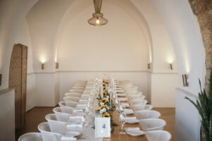 עיצוב מרכז שולחן חמניות